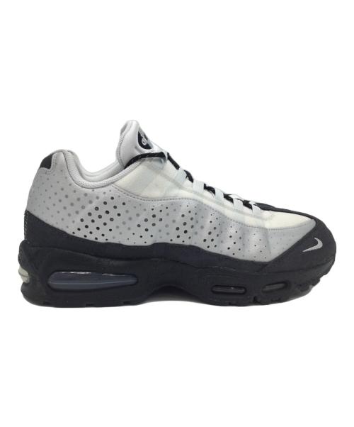 NIKE（ナイキ）NIKE (ナイキ) ローカットスニーカー シルバー×ブラック サイズ:US11、UK10、EUR45、cm29、BR43、CN290の古着・服飾アイテム