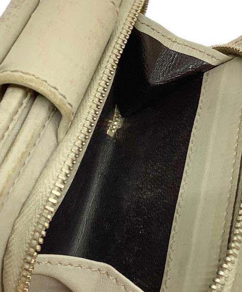 GUCCI（グッチ）GUCCI (グッチ) 2つ折り財布 グレーの古着・服飾アイテム