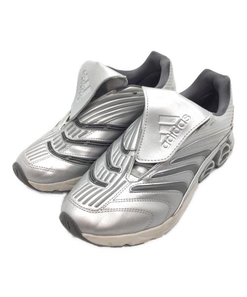 adidas（アディダス）adidas (アディダス) Predator Megaride シルバー サイズ:US7 1/2、UK7、FR40 2/3、JP255、CHN250の古着・服飾アイテム