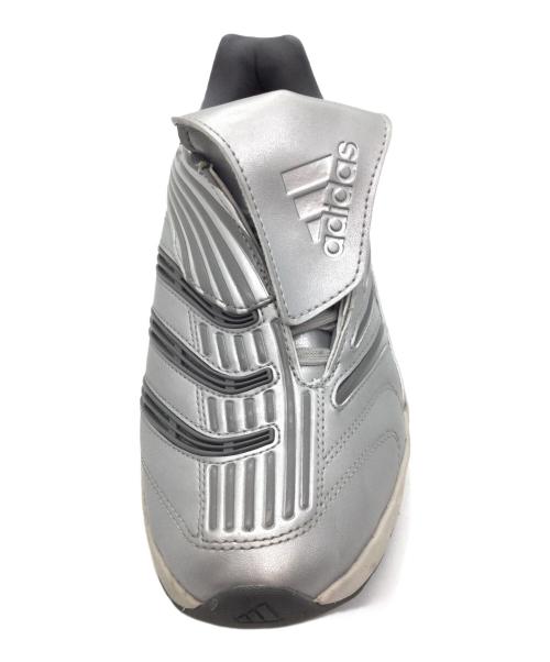 adidas（アディダス）adidas (アディダス) Predator Megaride シルバー サイズ:US7 1/2、UK7、FR40 2/3、JP255、CHN250の古着・服飾アイテム
