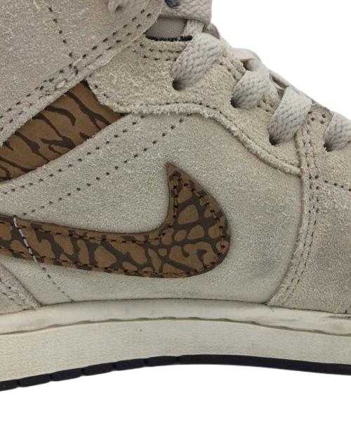 NIKE（ナイキ）NIKE (ナイキ) Air Jordan 1 Mid SE 