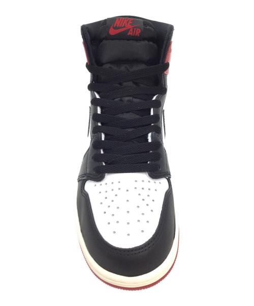 NIKE（ナイキ）NIKE (ナイキ) AIR JORDAN 1 RETRO HIGH OG ホワイト×ブラック×レッド サイズ:US9、UK8、EUR42.5、cm27、BR40.5、CN270(2.5) 未使用品の古着・服飾アイテム