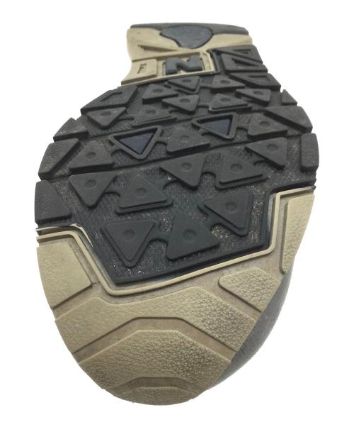 NEW BALANCE（ニューバランス）NEW BALANCE (ニューバランス) CM1600LG グレー サイズ:US8、UK7.5、EU41.5、JPN26の古着・服飾アイテム