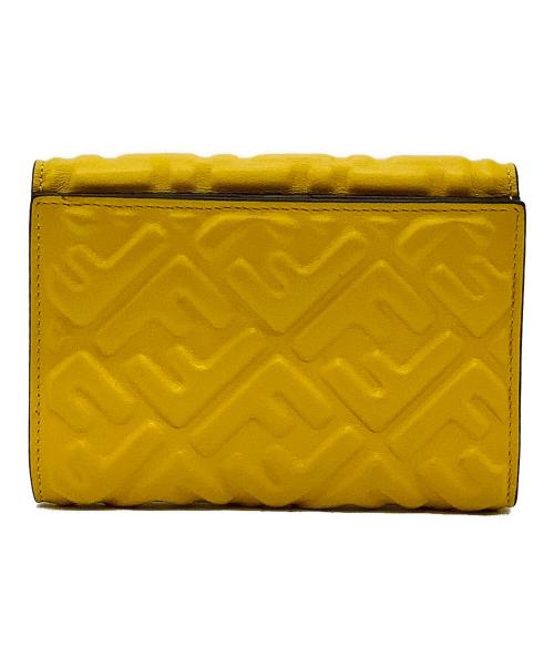 FENDI（フェンディ）FENDI (フェンディ) 3つ折り財布 イエロー×ゴールドの古着・服飾アイテム