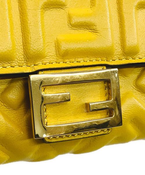 FENDI（フェンディ）FENDI (フェンディ) 3つ折り財布 イエロー×ゴールドの古着・服飾アイテム