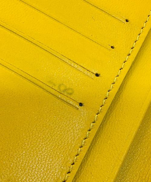 FENDI（フェンディ）FENDI (フェンディ) 3つ折り財布 イエロー×ゴールドの古着・服飾アイテム