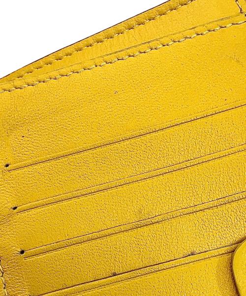 FENDI（フェンディ）FENDI (フェンディ) 3つ折り財布 イエロー×ゴールドの古着・服飾アイテム
