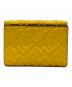 FENDI (フェンディ) 3つ折り財布 イエロー×ゴールド：45000円