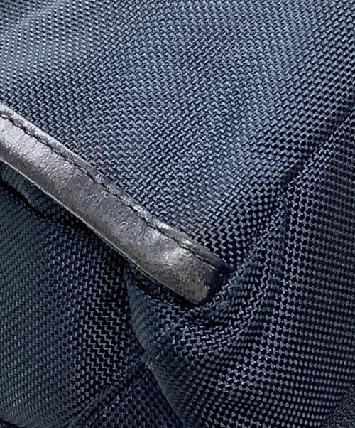 TUMI（トゥミ）TUMI (トゥミ) エクスパンダブルスクエアトートバッグ ネイビーの古着・服飾アイテム