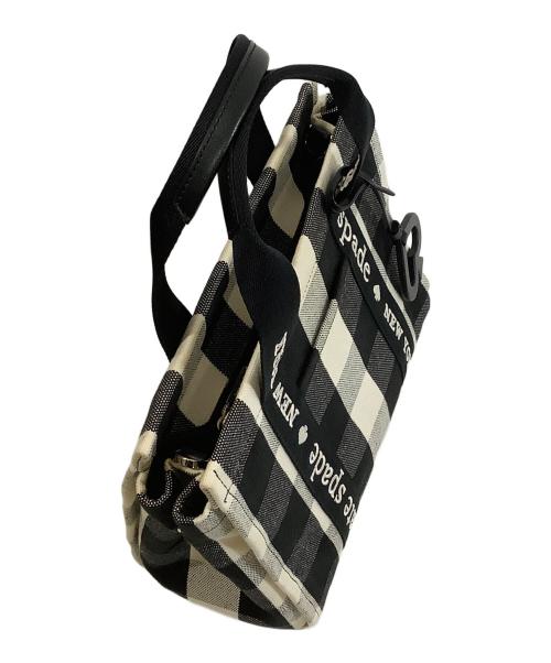Kate Spade（ケイトスペード）Kate Spade (ケイトスペード) トートバッグ ホワイト×ブラックの古着・服飾アイテム