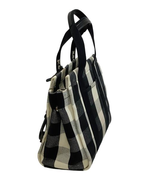 Kate Spade（ケイトスペード）Kate Spade (ケイトスペード) トートバッグ ホワイト×ブラックの古着・服飾アイテム