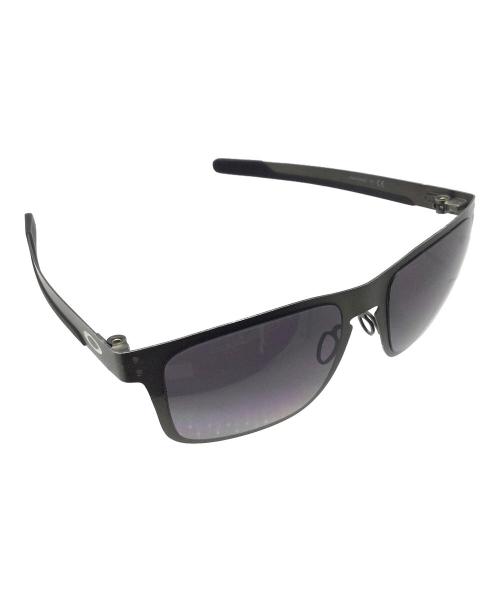 OAKLEY（オークリー）OAKLEY (オークリー) サングラス グレーの古着・服飾アイテム