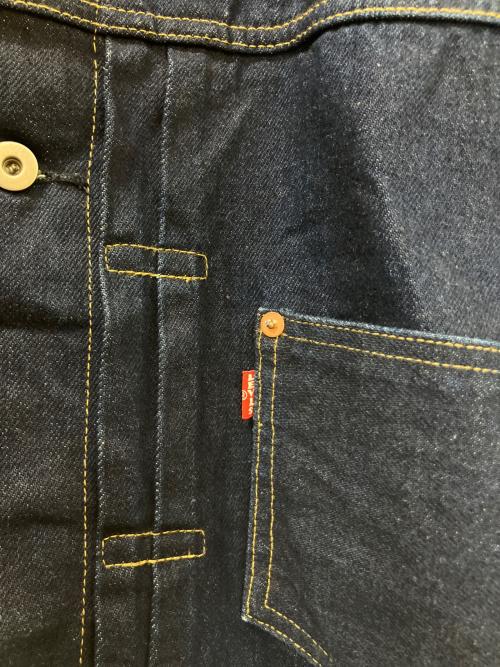 LEVI'S VINTAGE CLOTHING（リーバイス ビンテージ クロージング）LEVI'S VINTAGE CLOTHING (リーバイス ビンテージ クロージング) BEAMS (ビームス) A8424-0001 SUPER WIDE V2 TYPE I TRUCKER インディゴ サイズ:XLの古着・服飾アイテム