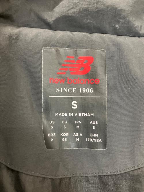NEW BALANCE（ニューバランス）NEW BALANCE (ニューバランス) F2204QMI022　ナイロンジャケット グレー サイズ:Mの古着・服飾アイテム