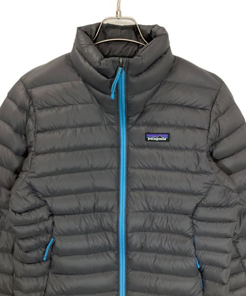 Patagonia（パタゴニア）Patagonia (パタゴニア) 84675FA22 ダウンジャケット グレー×ブルー サイズ:XSの古着・服飾アイテム