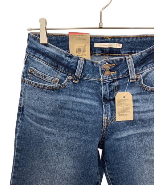 LEVI'S（リーバイス）LEVI'S (リーバイス) A7454-0010　フレアデニム インディゴ サイズ:W28×L30の古着・服飾アイテム