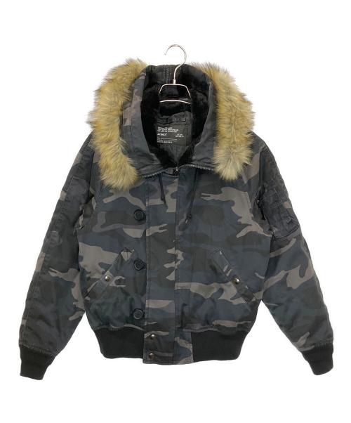AVIREX（アヴィレックス）AVIREX (アヴィレックス) 783-5252036 中綿ジャケット ブラック サイズ:Mの古着・服飾アイテム