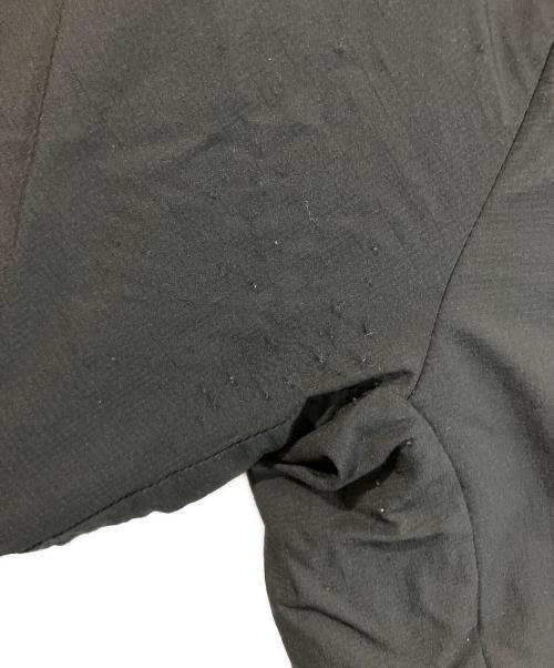 MOUNTAIN HARD WEAR（マウンテンハードウェア）MOUNTAIN HARD WEAR (マウンテンハードウェア) 221 OM2602　中綿ジャケット ブラック サイズ:Sの古着・服飾アイテム
