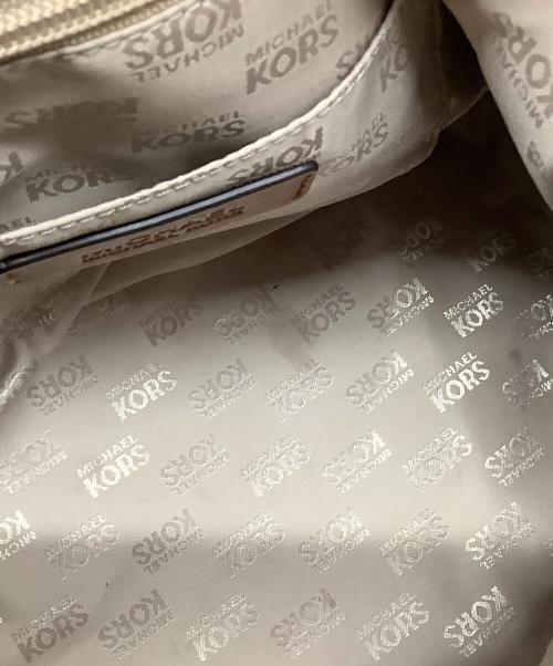 MICHAEL KORS（マイケルコース）MICHAEL KORS (マイケルコース) ボストンバッグ ホワイト×ブラウンの古着・服飾アイテム