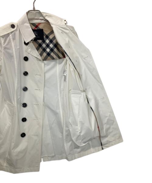 BURBERRY LONDON（バーバリーロンドン）BURBERRY LONDON (バーバリーロンドン) トレンチコート ホワイト サイズ:38の古着・服飾アイテム