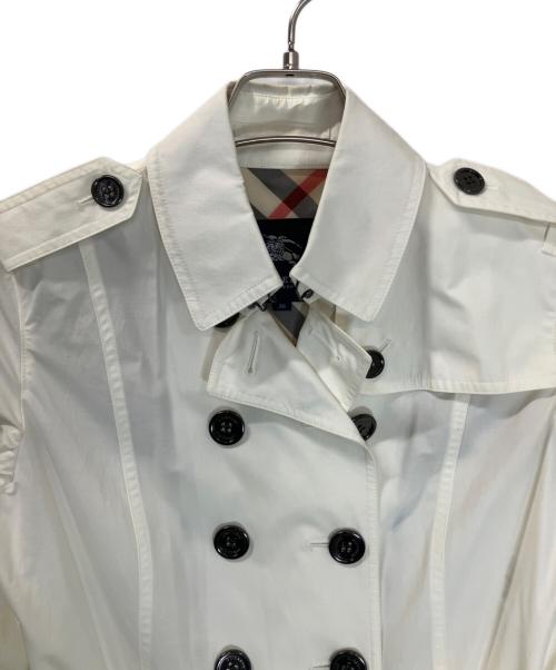 BURBERRY LONDON（バーバリーロンドン）BURBERRY LONDON (バーバリーロンドン) トレンチコート ホワイト サイズ:38の古着・服飾アイテム