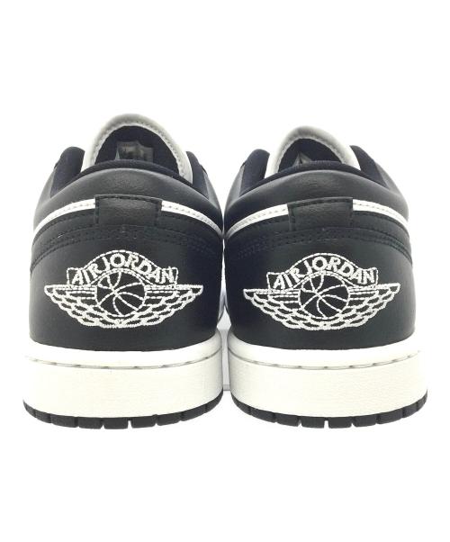 NIKE（ナイキ）NIKE (ナイキ) WMNS Air Jordan 1 Low ブラック×ホワイト サイズ:US10、UK7.5、EUR42、cm27、BR40、CN270(2.5) 未使用品の古着・服飾アイテム