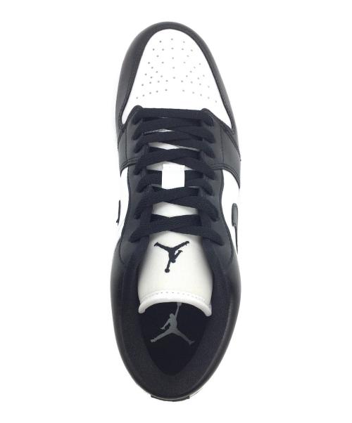 NIKE（ナイキ）NIKE (ナイキ) WMNS Air Jordan 1 Low ブラック×ホワイト サイズ:US10、UK7.5、EUR42、cm27、BR40、CN270(2.5) 未使用品の古着・服飾アイテム