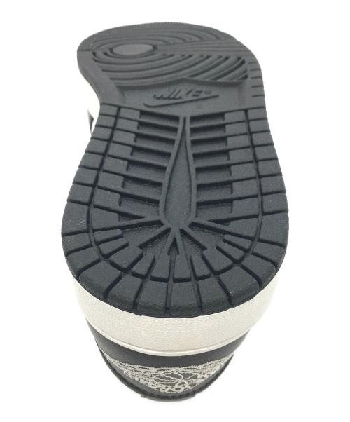NIKE（ナイキ）NIKE (ナイキ) WMNS Air Jordan 1 Low ブラック×ホワイト サイズ:US10、UK7.5、EUR42、cm27、BR40、CN270(2.5) 未使用品の古着・服飾アイテム