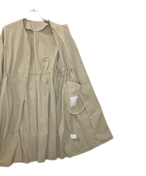 BEARDSLEY（ビアズリー）BEARDSLEY (ビアズリー) フレアコート カーキ サイズ:Fの古着・服飾アイテム