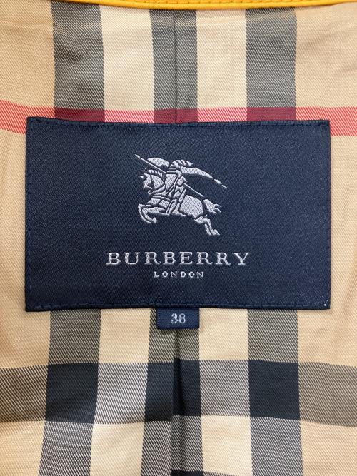BURBERRY LONDON（バーバリーロンドン）BURBERRY LONDON (バーバリーロンドン) FRA35-215-80　コート イエロー サイズ:38の古着・服飾アイテム