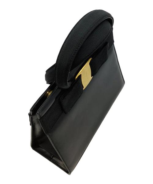 Salvatore Ferragamo（サルヴァトーレ フェラガモ）Salvatore Ferragamo (サルヴァトーレ フェラガモ) ハンドバッグ ブラック×ゴールドの古着・服飾アイテム