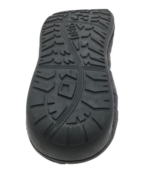 SUBU（スブ）SUBU (スブ) ミュール グレー サイズ:JP22-23.5、EU37-38、US5-6 未使用品の古着・服飾アイテム