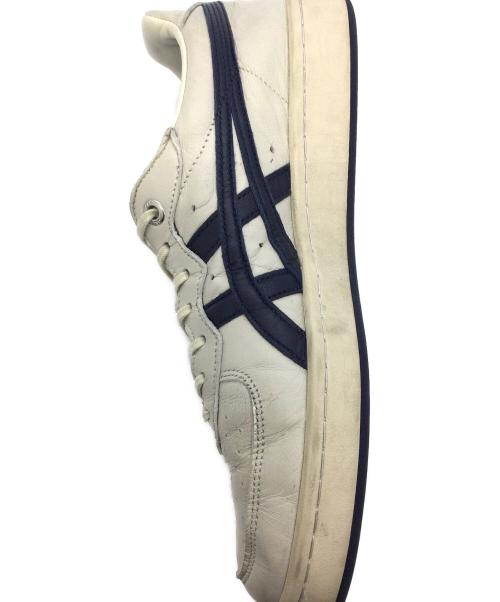 Onitsuka Tiger（オニツカタイガー）Onitsuka Tiger (オニツカタイガー) GSM SD ベージュ サイズ:CM24.5、EURO39、US6、UK5、BR36.5、CN245(2.5)の古着・服飾アイテム