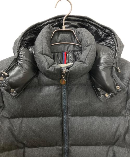 MONCLER（モンクレール）MONCLER (モンクレール) 020914033850　ダウンジャケット ネイビー サイズ:Lの古着・服飾アイテム