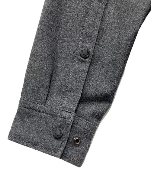 THE NORTH FACE（ザ ノース フェイス）THE NORTH FACE (ザ ノース フェイス) インヨーシャツ グレー サイズ:Sの古着・服飾アイテム