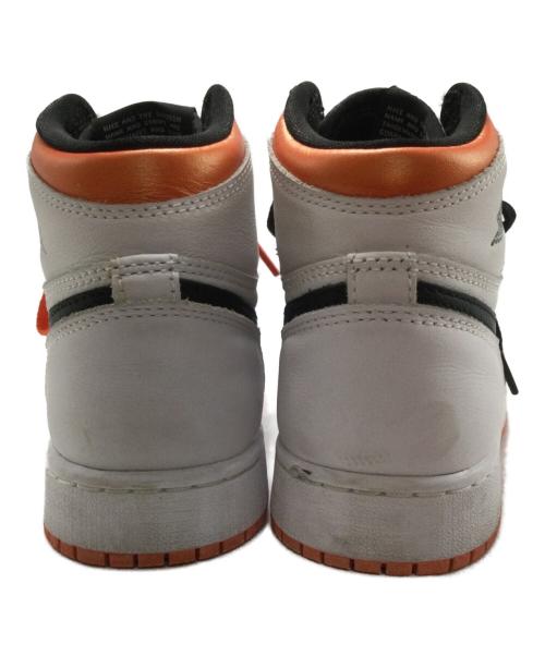 NIKE（ナイキ）NIKE (ナイキ) GS Air Jordan 1 Retro High OG オレンジ×ホワイト サイズ:23.5の古着・服飾アイテム