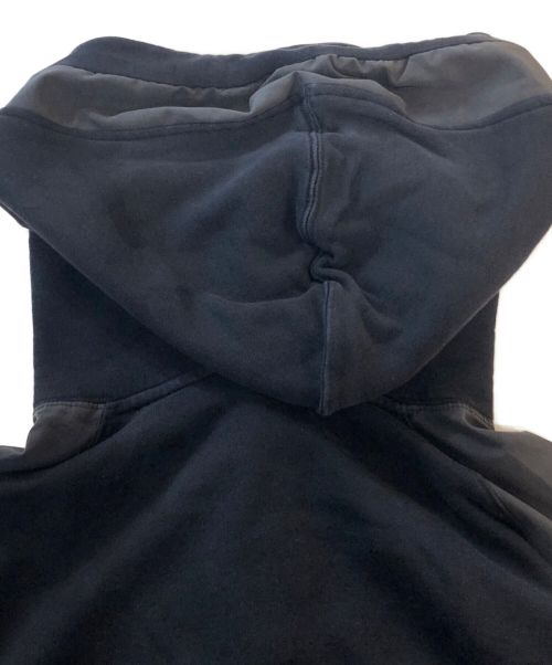 MONCLER（モンクレール）MONCLER (モンクレール) プルオーバーパーカー ブラック サイズ:XLの古着・服飾アイテム