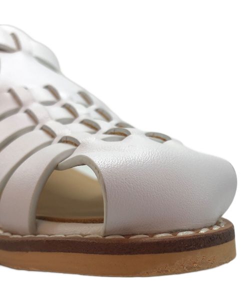 ARTESANOS（アルテサノス）ARTESANOS (アルテサノス) グルカサンダル ホワイト サイズ:36の古着・服飾アイテム
