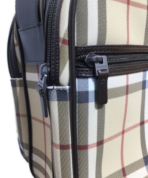 BURBERRY（バーバリー）BURBERRY (バーバリー) ショルダーバッグ カーキ×ブラウンの古着・服飾アイテム