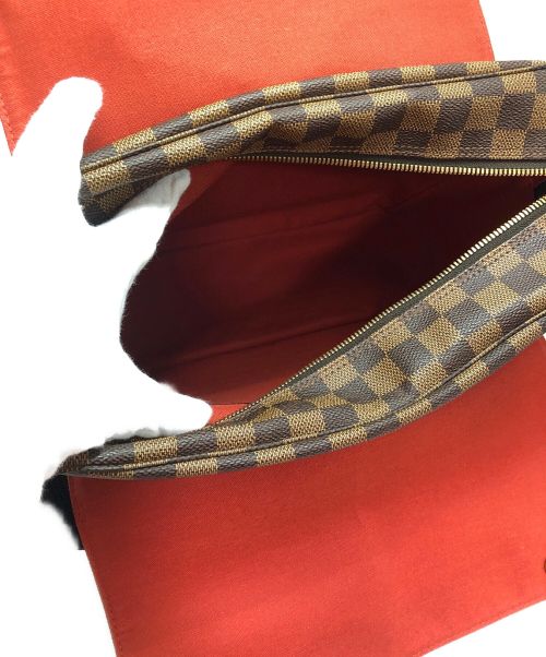 LOUIS VUITTON（ルイ ヴィトン）LOUIS VUITTON (ルイ ヴィトン) ショルダーバッグ ブラウンの古着・服飾アイテム