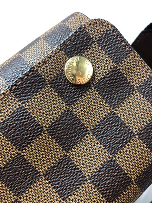 LOUIS VUITTON（ルイ ヴィトン）LOUIS VUITTON (ルイ ヴィトン) ショルダーバッグ ブラウンの古着・服飾アイテム