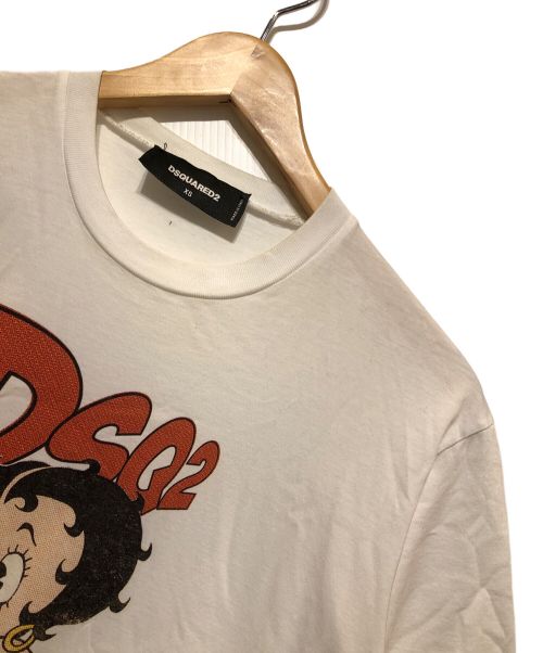DSQUARED2（ディースクエアード）DSQUARED2 (ディースクエアード) Tシャツ ホワイト サイズ:XSの古着・服飾アイテム