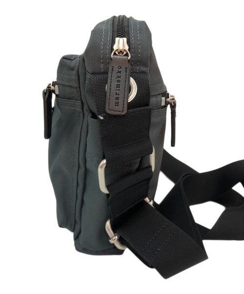 marimekko（マリメッコ）marimekko (マリメッコ) ショルダーバッグ グレーの古着・服飾アイテム