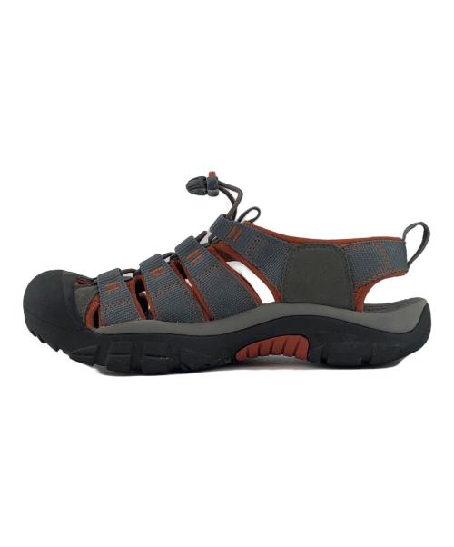 KEEN（キーン）KEEN (キーン) サンダル グレー×オレンジ サイズ:27cmの古着・服飾アイテム