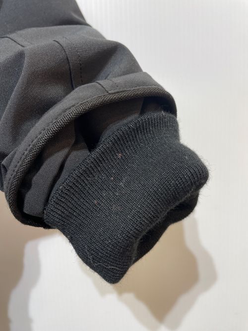 CANADA GOOSE（カナダグース）CANADA GOOSE (カナダグース) ダウンジャケット ブラック サイズ:Ｓの古着・服飾アイテム