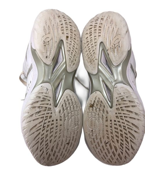 asics（アシックス）asics (アシックス) スニーカー ホワイト サイズ:26cmの古着・服飾アイテム