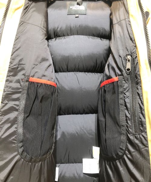 THE NORTH FACE（ザ ノース フェイス）THE NORTH FACE (ザ ノース フェイス) ダウンジャケット カーキ×ブラック サイズ:Sの古着・服飾アイテム
