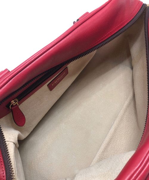 J&M DAVIDSON（ジェイ＆エム デヴィッドソン）J&M DAVIDSON (ジェイ＆エム デヴィッドソン) ハンドバッグ レッドの古着・服飾アイテム