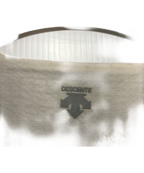 DESCENTE（デサント）DESCENTE (デサント) ジップアップジャケット グレーの古着・服飾アイテム