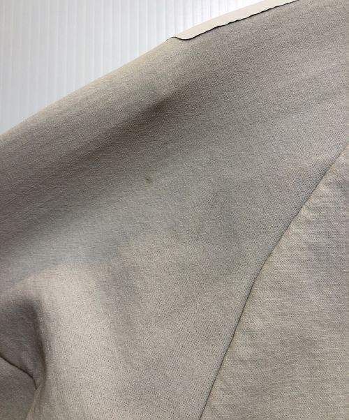 DESCENTE（デサント）DESCENTE (デサント) ジップアップジャケット グレーの古着・服飾アイテム